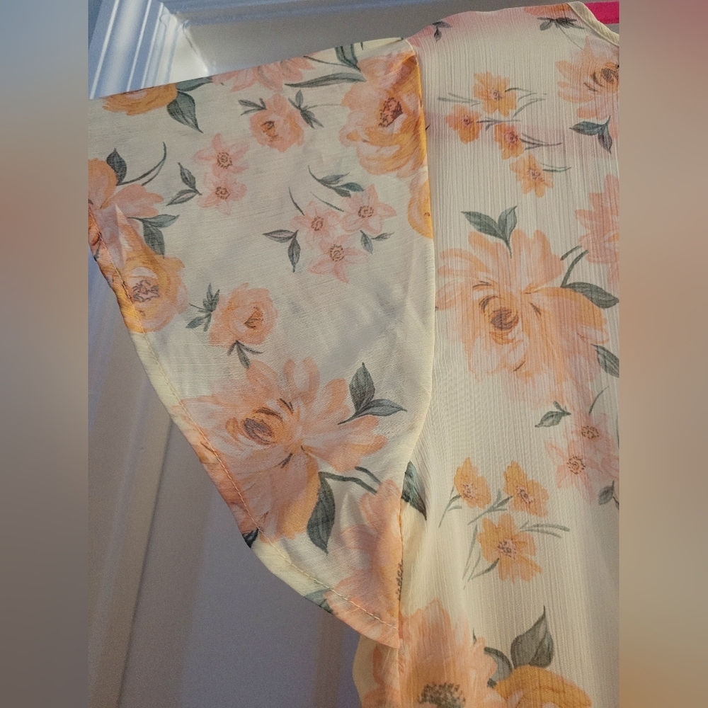 🍑 Trixxi Floral Mini Dress -NWOT- - Picture 10 of 14